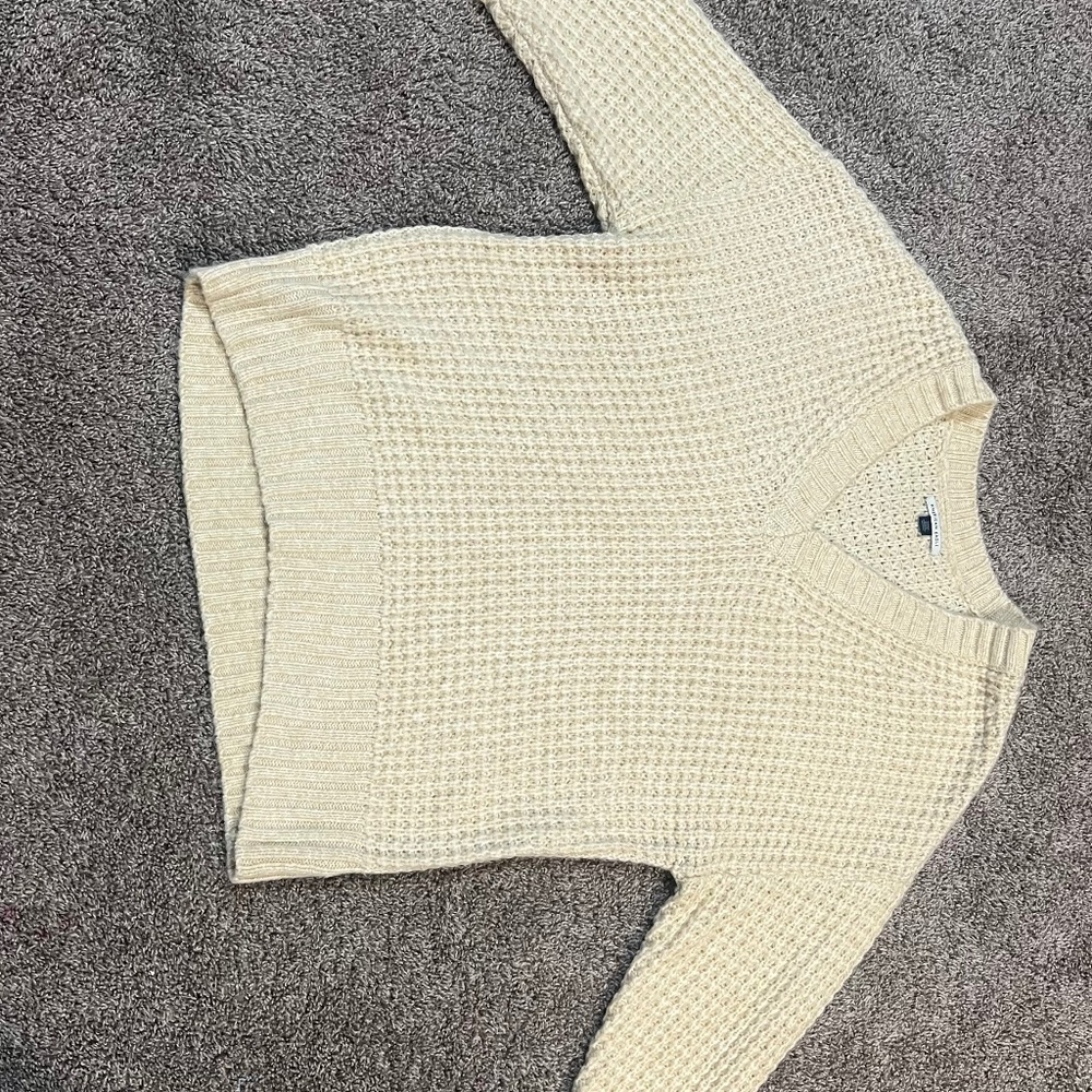 American Eagle Knitted Sweater